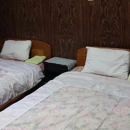 Hotel Minshuku Toshi Yakushima  Zewnętrze zdjęcie
